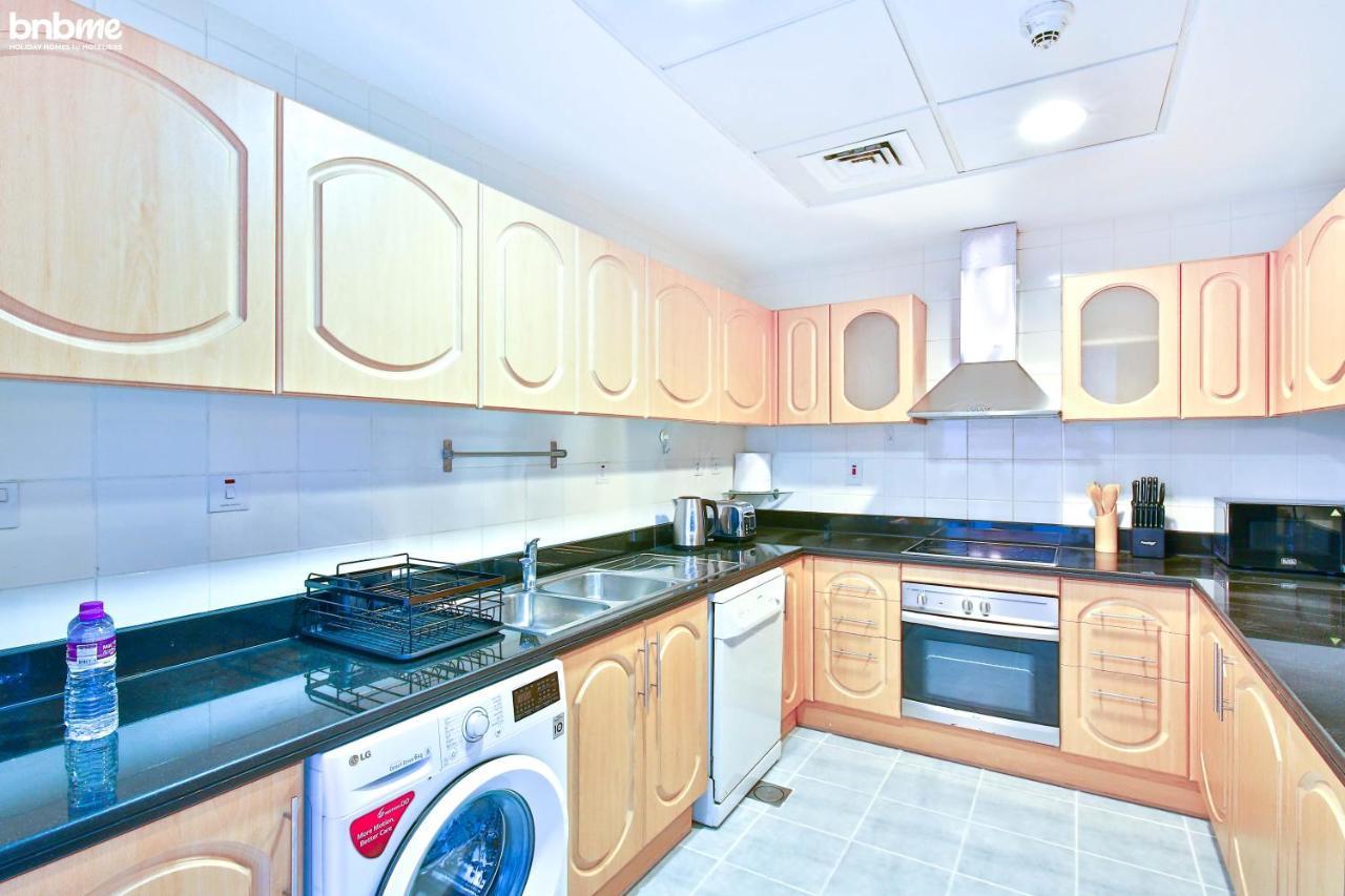 Bnbmehomes - Sit Back & Enjoy Seeing The Luxury Yachts Drive By - B67 Dubai Exterior foto