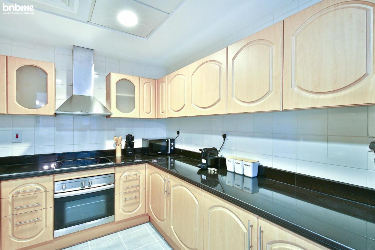 Bnbmehomes - Sit Back & Enjoy Seeing The Luxury Yachts Drive By - B67 Dubai Exterior foto