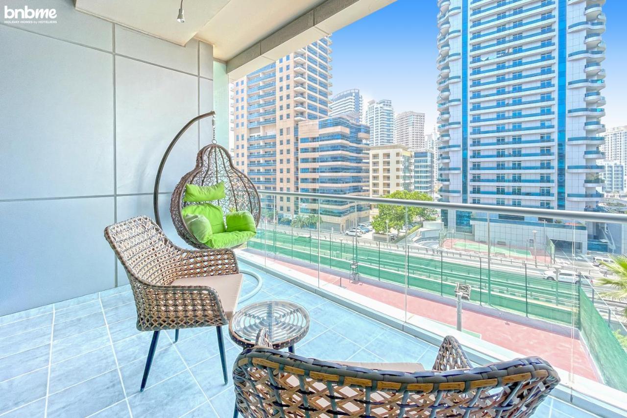 Bnbmehomes - Sit Back & Enjoy Seeing The Luxury Yachts Drive By - B67 Dubai Exterior foto